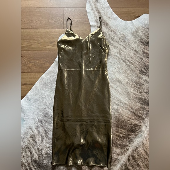 Express Downtown Metallic Cami Midi Dress - Size M - Picture 5 of 6